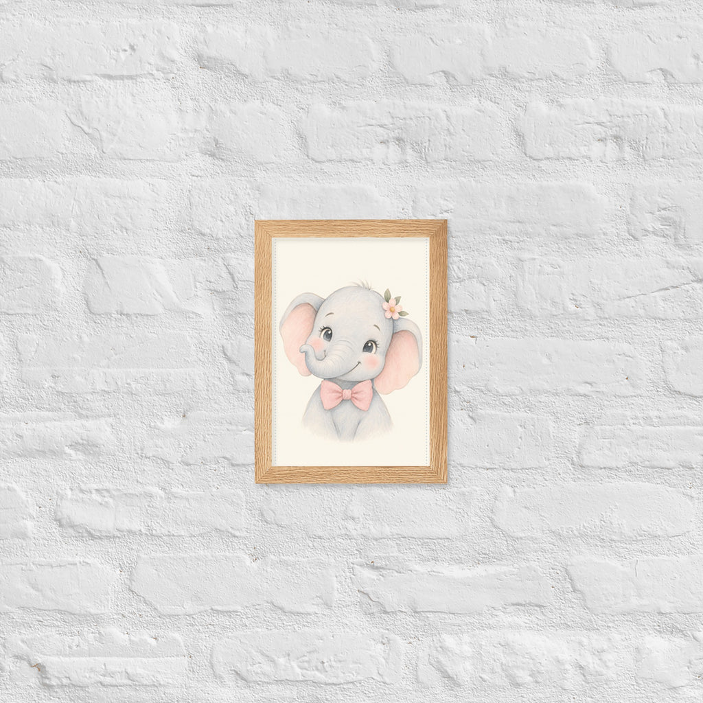 Poster éléphanteau aquarelle encadré chêne sur mur blanc