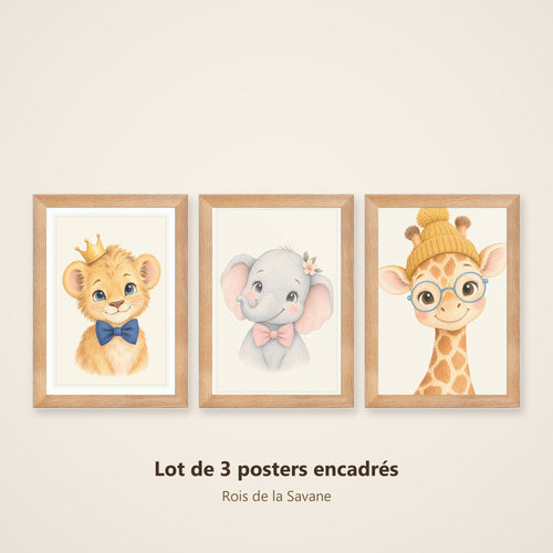 Lot 3 Posters Encadrés Rois de la Savane – Lionceau Éléphanteau Girafon – Décoration Chambre Bébé Aquarelle – Cadre Chêne 21×30 cm
