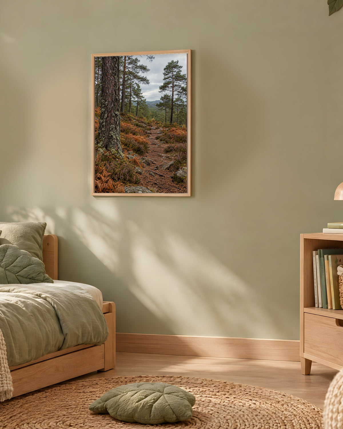 Poster Sentier en forêt de pins à Imprimer - Affiche Nature - Décoration Murale - Téléchargement Numérique